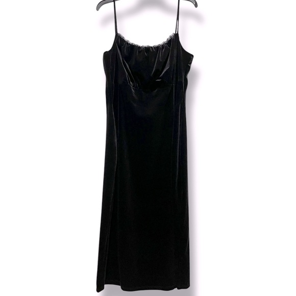 Valentina Velvet Midi Dress, Black - Size 3X - Picture 5 of 11